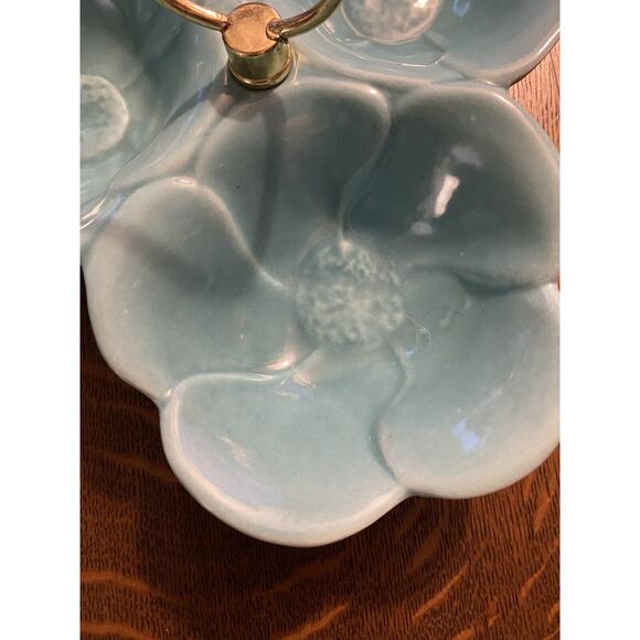 Vintage Teal Blue California Pottery 502 Divided Flower Dish Center Gold Handle - Picture 2 of 5